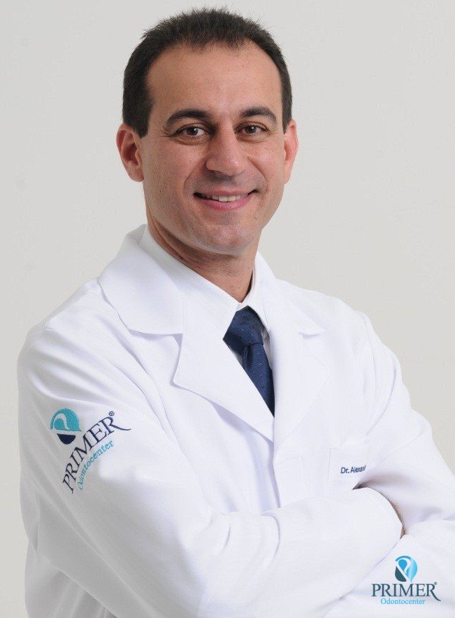 Dr. Alexandre Vieira Fernandes